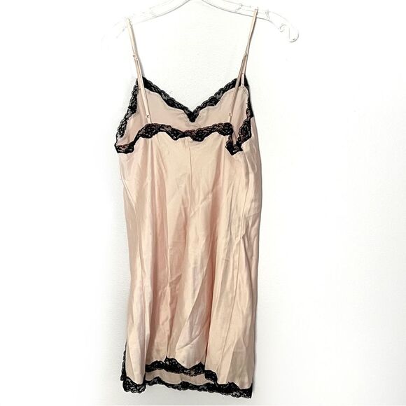 Victoria Secret Vintage Y2K‎ Baby Pink Lace Satin Slip Mini Dress - Medium - Picture 2 of 6